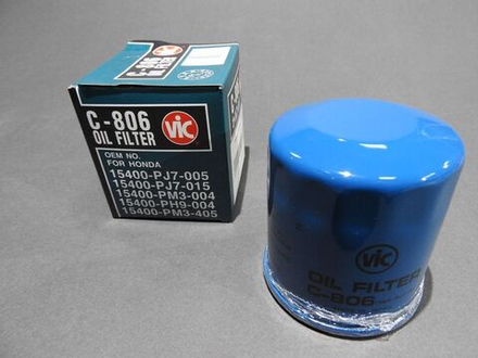 Фильтр масляный C-806 (HF303) VIC