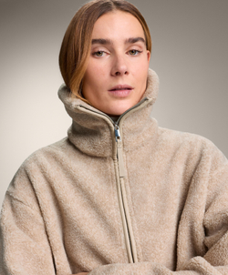 Oysho Длинная куртка из искусственной овчины, песочный меланж