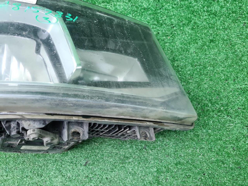 Фара правая Scania R-Series (2016-н.в.) галоген