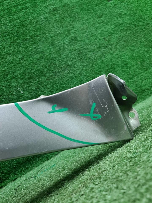 Крыло переднее правое Lexus ES 7 (2018-н.в.)