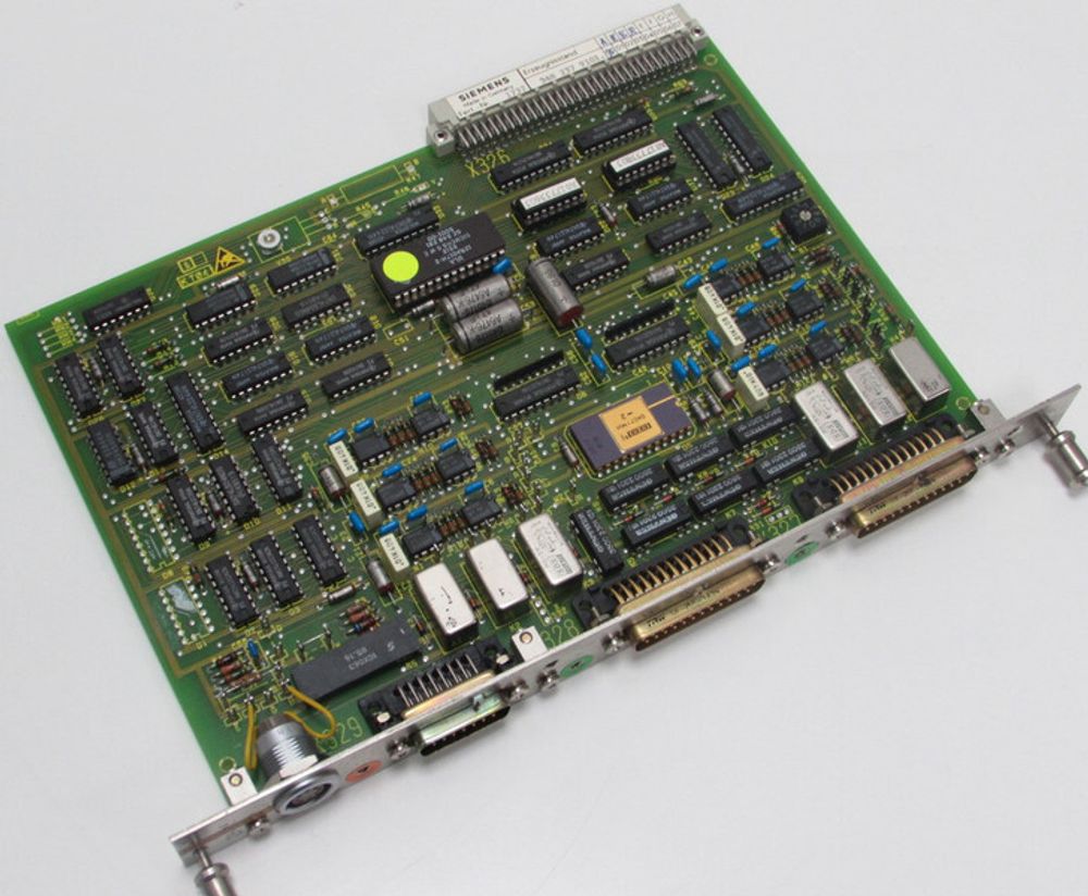 Б/у SIEMENS 6FX1123-7AA01