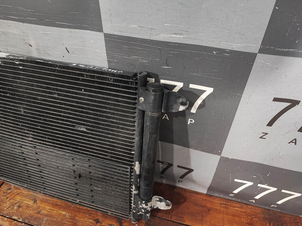 Радиатор кондиционера Volkswagen Jetta 6 10-18 Б/У Оригинал 5C0298403