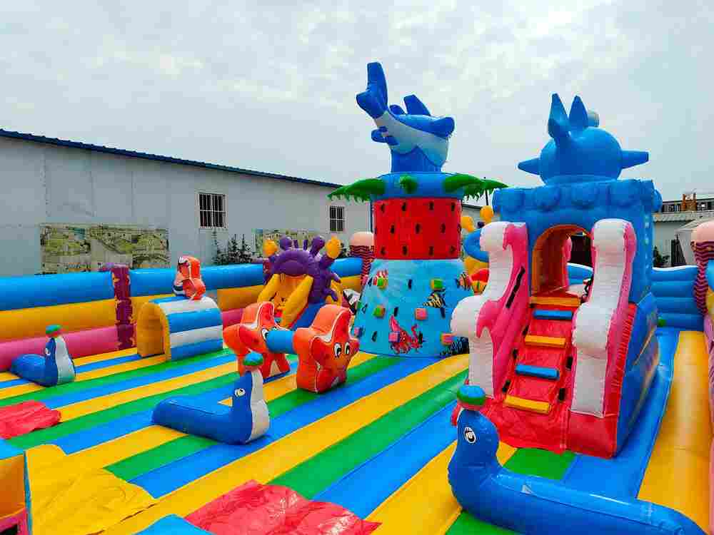 Коммерческий надувной батут «На морском дне 2», 20*10*8,5 м.