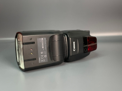 Canon Speedlite 600EX