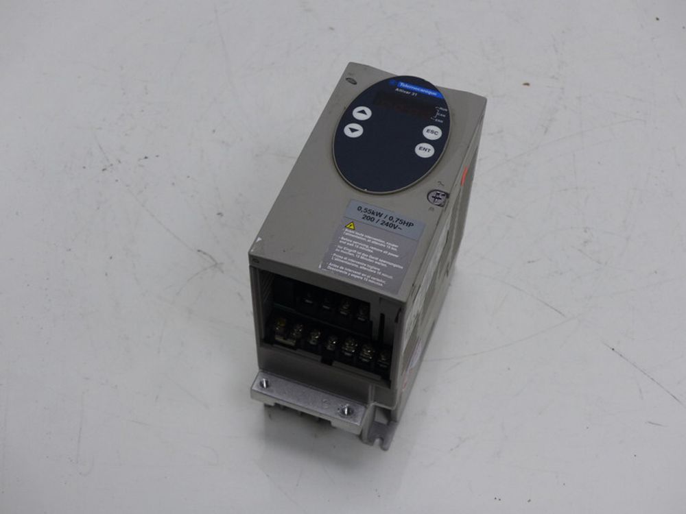 Schneider Electric ATV31HO55M2