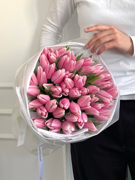 Букет из 51 нежно-розового тюльпана доступен к заказу с 3.03.2026