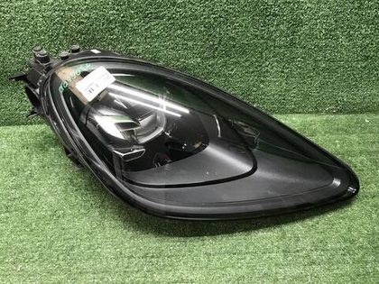 Фара правая Porsche Cayenne 3 (2017-2023) LED