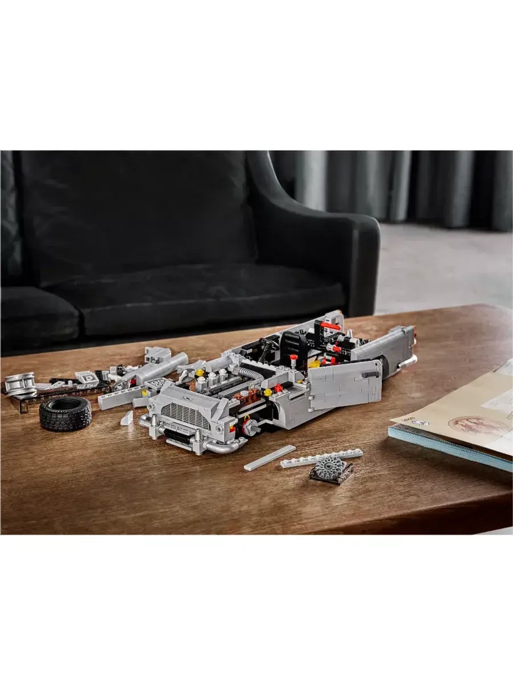 Конструктор Aston Martin DB5 1310 деталей