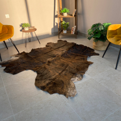 Коровья шкура на пол натуральная. 200 х 180 см