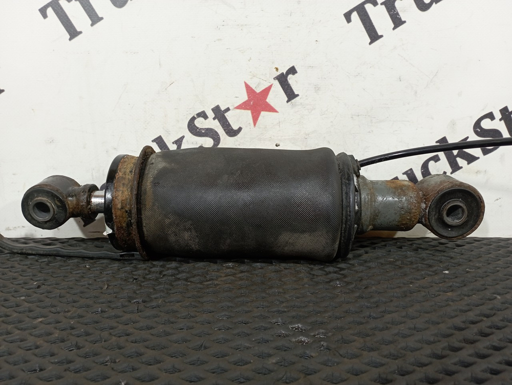 Амортизатор кабины задний 2023г.