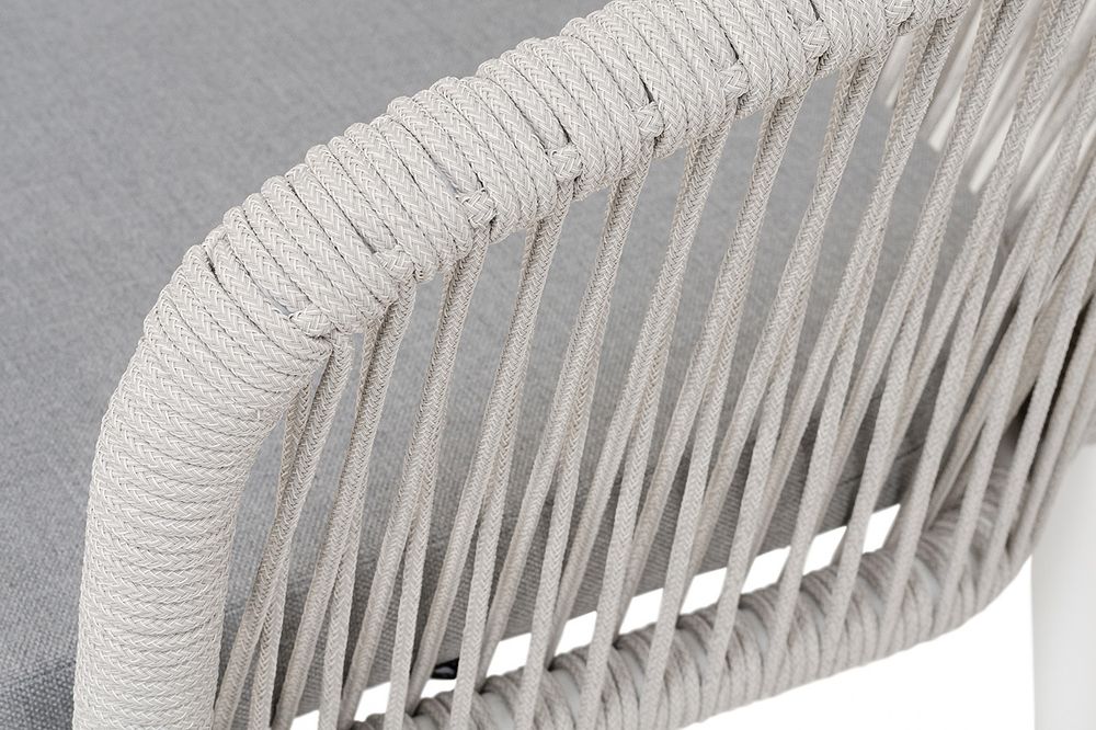 "Марсель" стул плетеный из роупа, каркас алюминий белый муар, роуп светло-серый меланж круглый tex, ткань светло-серая