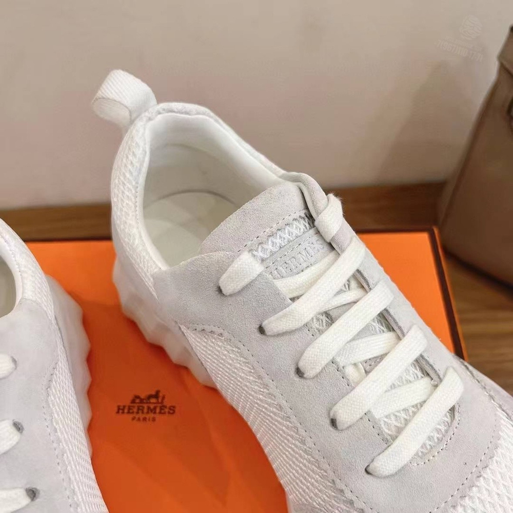 Кроссовки Hermes