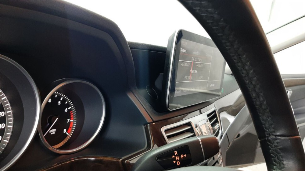 Магнитола для Mercedes-Benz G-класс 2012-2015 NTG 4.5/4.7 - Radiola RDL-7701-G монитор 10.25" на Android 13, 8/128Гб, CarPlay, 4G SIM-слот