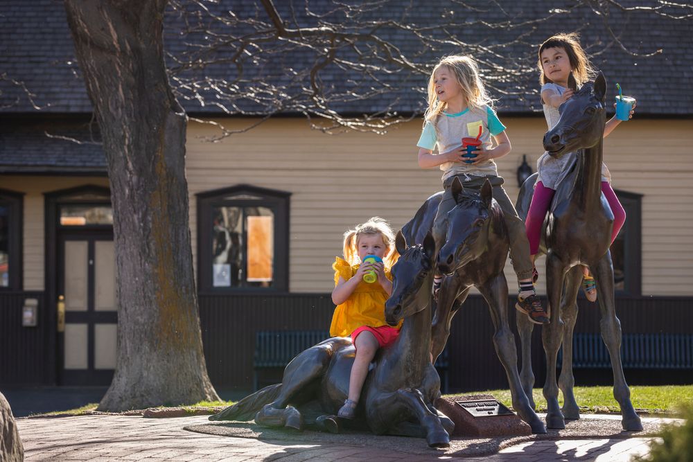 Детский стакан одностенный Klean Kanteen Kid Cup Straw Lid 10oz (296 мл) Juicy Pear с трубочкой