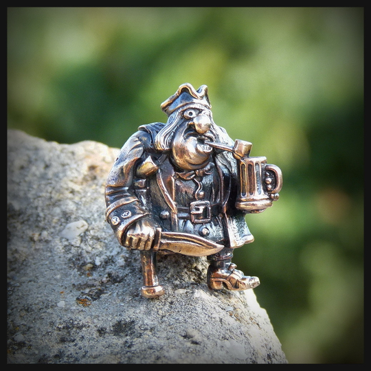 Бусина "Пират" для темляков или браслетов , бронза