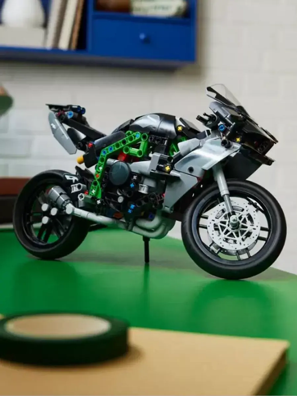 Лего Техник 42170 Мотоцикл Kawasaki Ninja H2R Technic