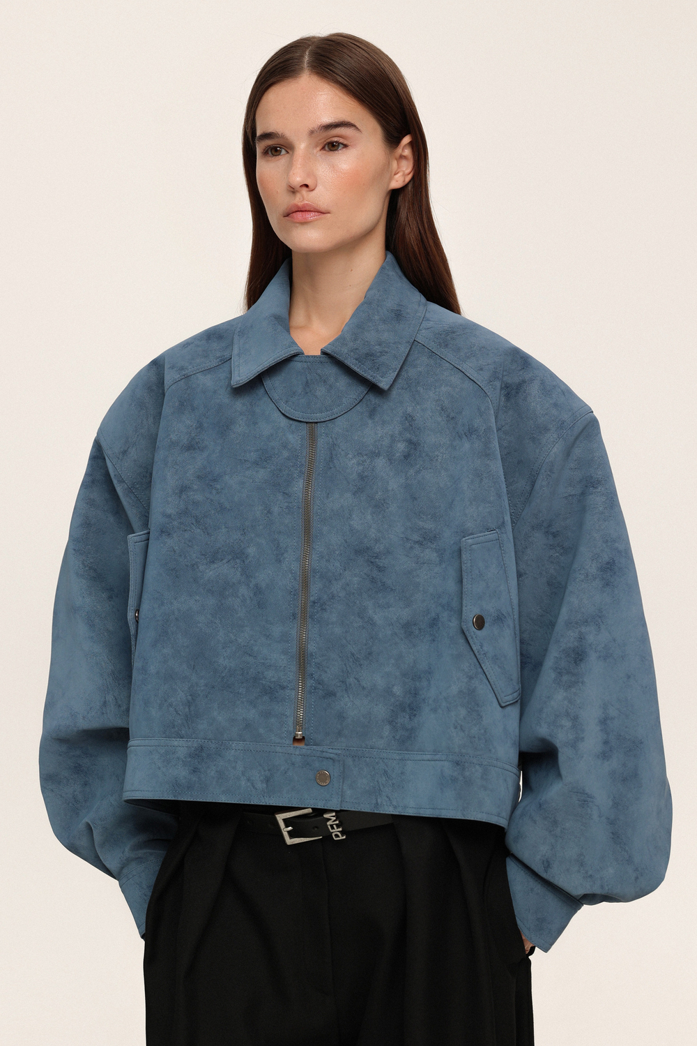 Бомбер из замши