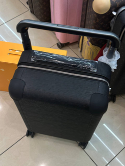Чемодан Louis Vuitton
