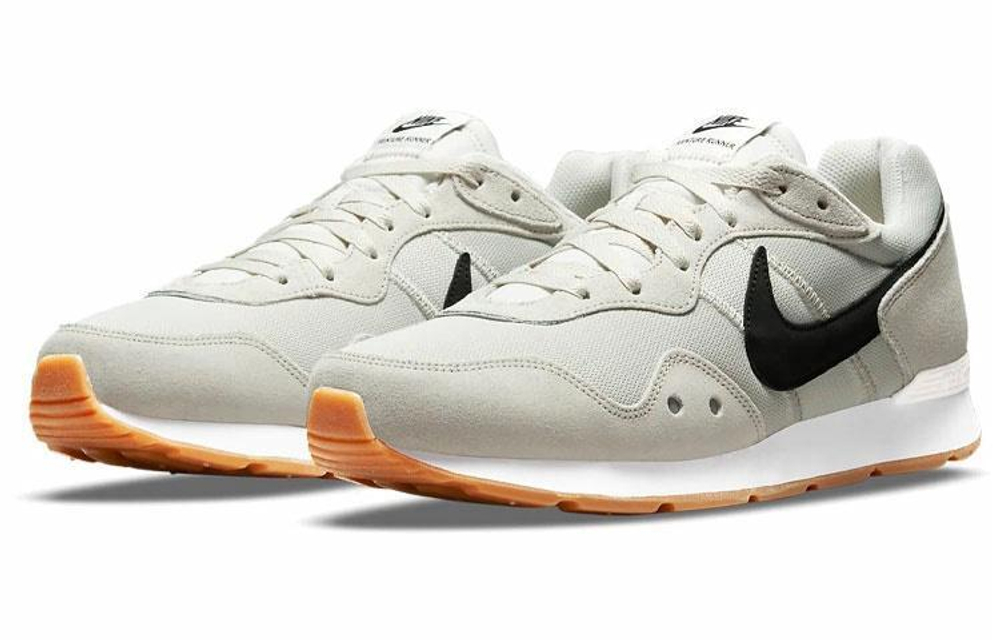 Кроссовки Nike Venture Runner