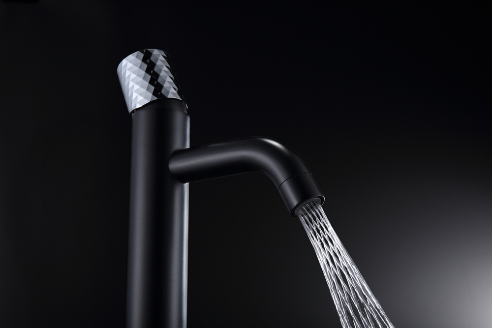 Смеситель STICK для умыв. выс. BLACK TOUCH CHROME_Комплект