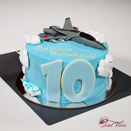 "Истребитель" (декор)