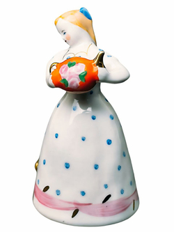 Фарфоровая статуэтка "Девушка с чайником" Дулево