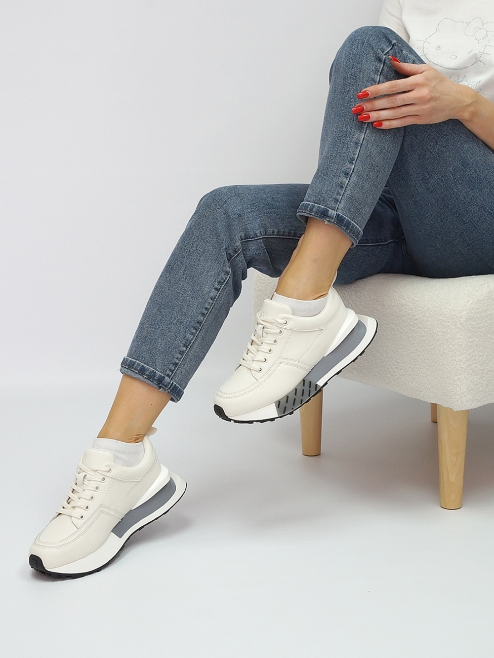 Кроссовки женские демисезонные