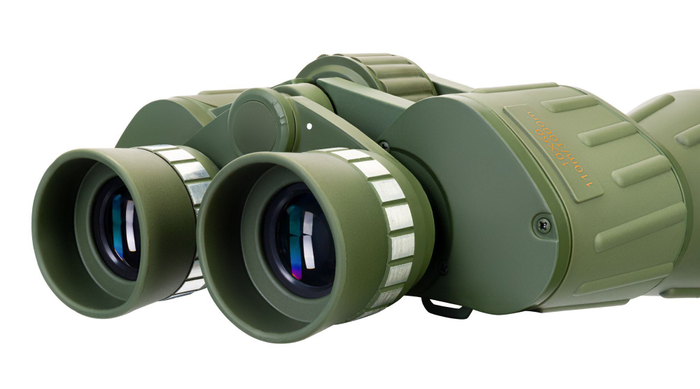 Бинокль Levenhuk Discovery Field 10x50