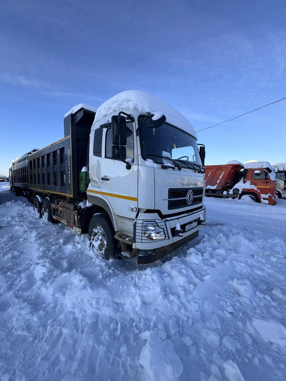 DongFeng KC 6x4 Самосвал KC (Дизельный, 8,9 л, 333 л.с., МТ)