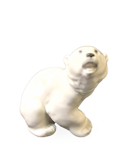 Фарфоровая статуэтка "Белый медведь" ЛФЗ