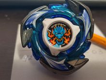 Волчок и запускатель Dran Brave S6-60V CX01 от Takara Tomy