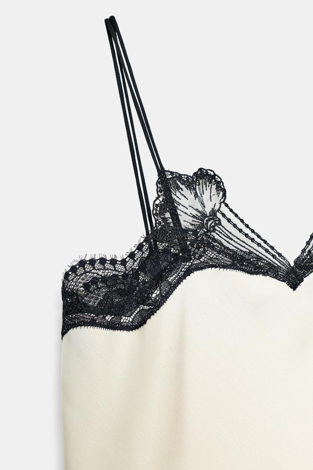 ZARA ТОП С КОНТРАСТНЫМ КРУЖЕВОМ — ZW COLLECTION, ЭКРЮ