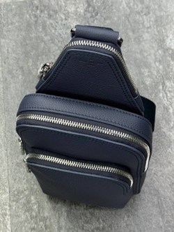 Нагрудная сумка-слинг Louis Vuitton Avenue