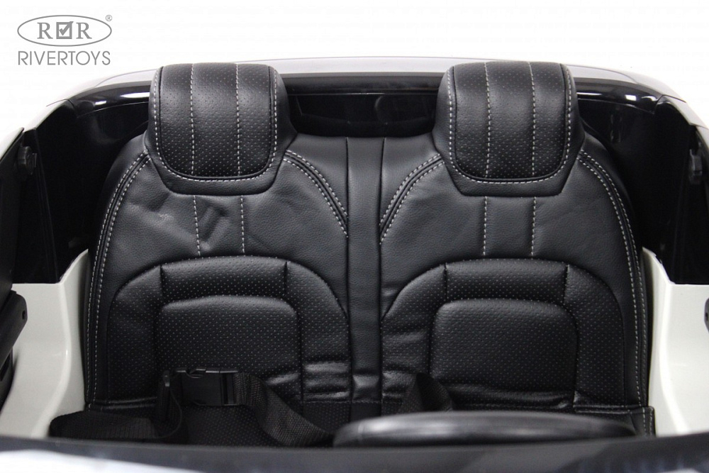 Детский электромобиль RiverToys Range Rover HSE 4WD Y222YY белый