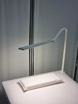 Бестеневая косметологическая лампа для наращивания ресниц