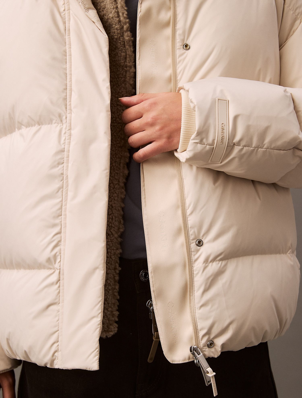Пуховик Calvin Klein Down hooded Puffer Desert Sand Dune