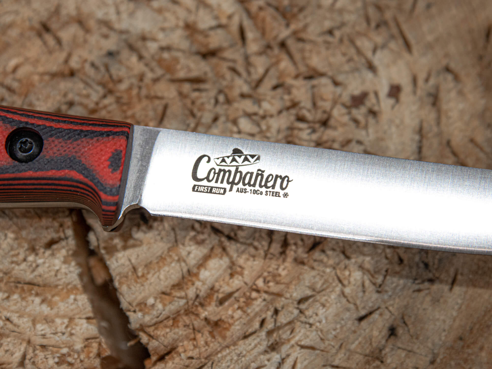 Туристический нож Companero AUS-10Co (Cryo) Black-Red G10