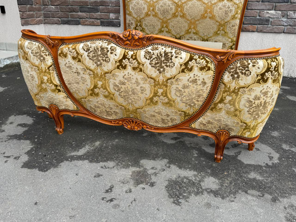 Кровать односпальная 140×190