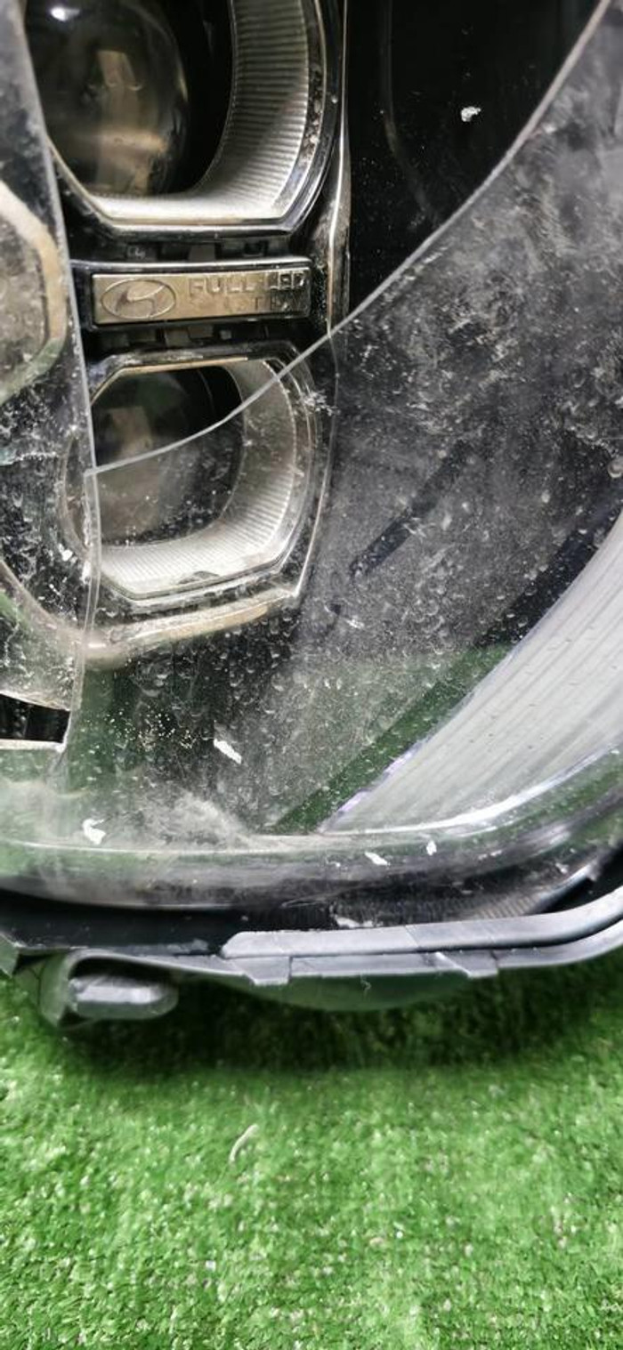 Фара правая Hyundai Palisade (2018-2022) LED