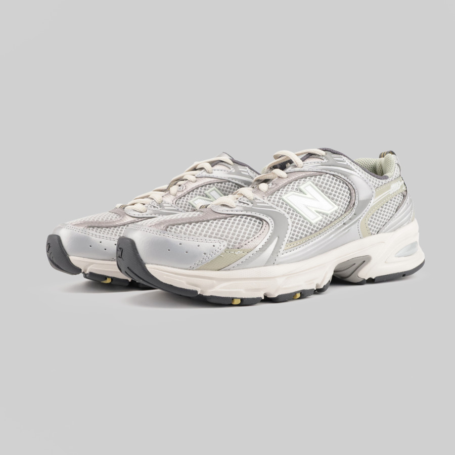 Кроссовки New Balance MR530KMW артикул:MR530KMW - купить в магазине Дайс