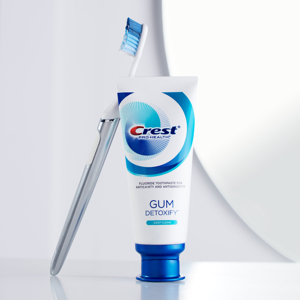 Зубная паста Лечебная Crest Gum Detoxify Deep Clean