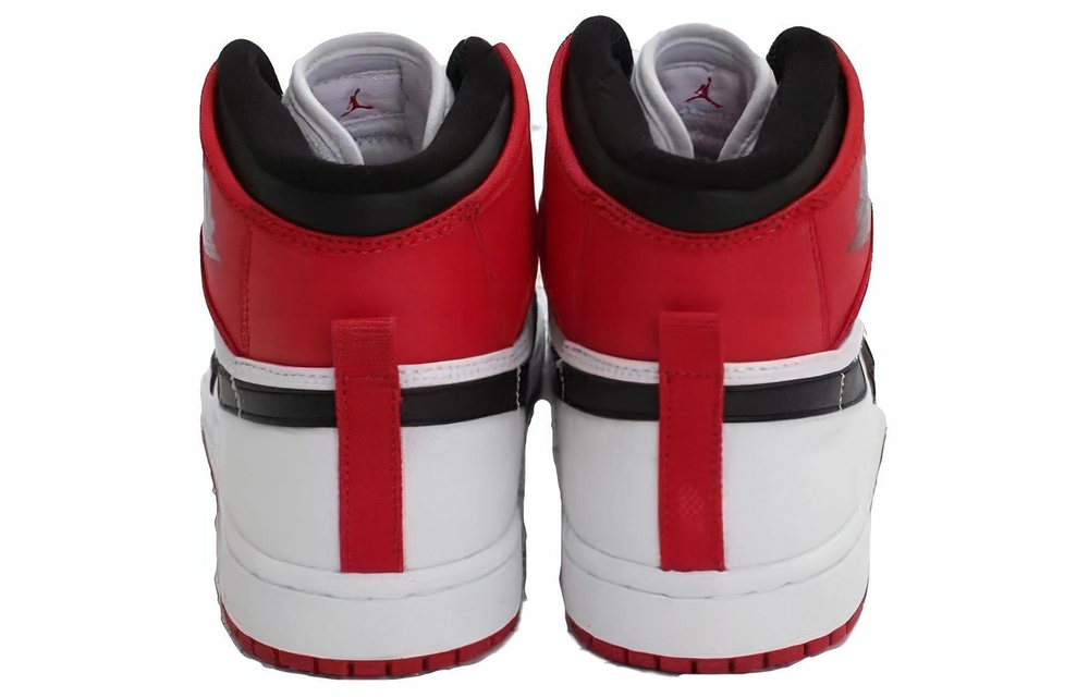 Кроссовки Jordan Air Jordan 1 Hi Retro Ko Black Toe