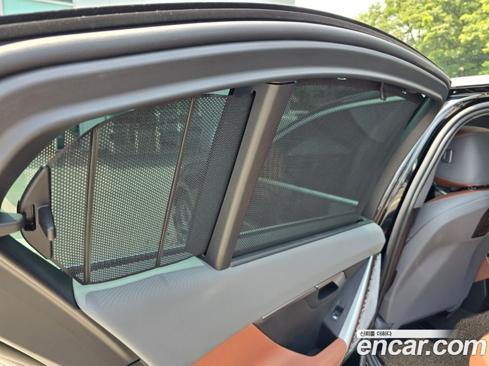 BMW 5 Series (G60) 530i xDrive (12.2023)