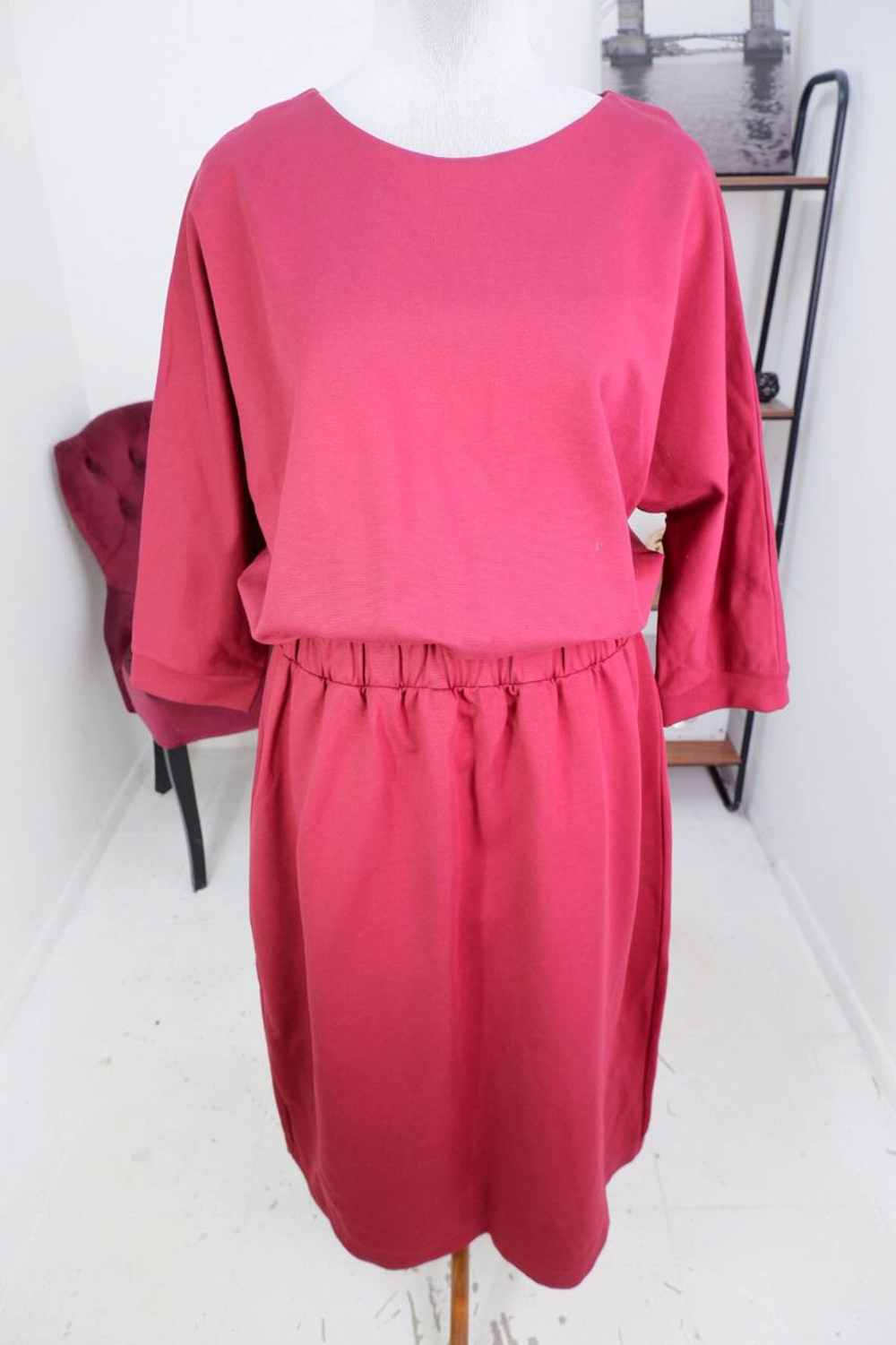 Платье Lucky Move яркого цвета, визуально на 56 размер, новое