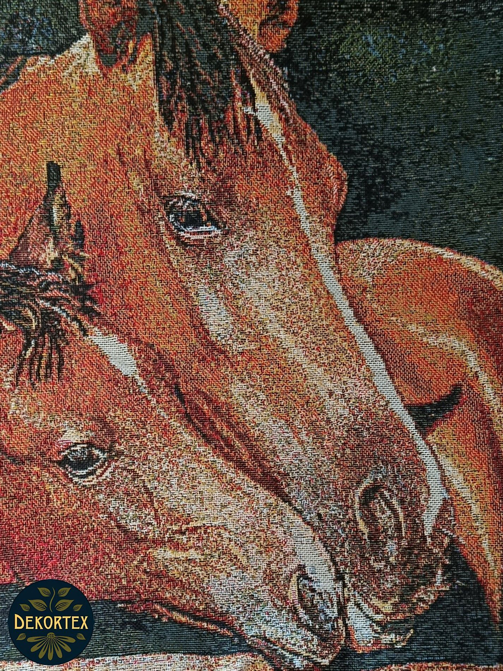 Декоративный гобеленовый чехол для интерьерной подушки Забота 38*38