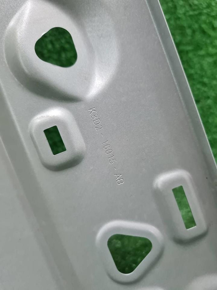 Крыло переднее правое Range Rover Evoque 2 (18-нв)