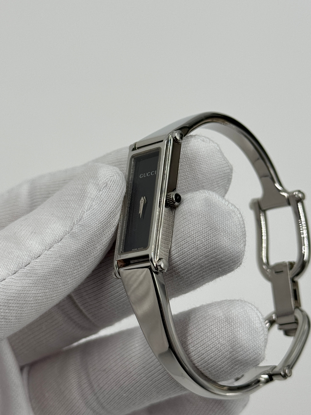 Часы Gucci 1500L