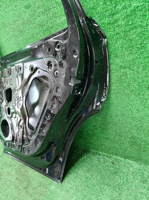 Дверь задняя правая Geely Monjaro (2021-н.в.)