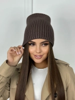 Шапка осенняя вязаная бини для прогулок и спорта