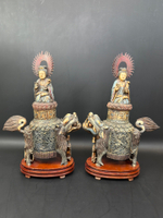 Парные фигуры из кости — Гуань Инь верхом на Цилинь